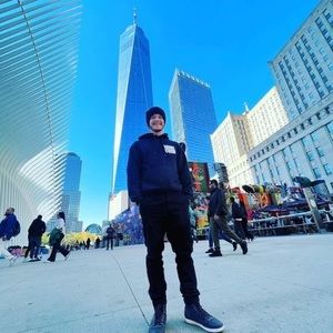 Meet your Posher, Jay